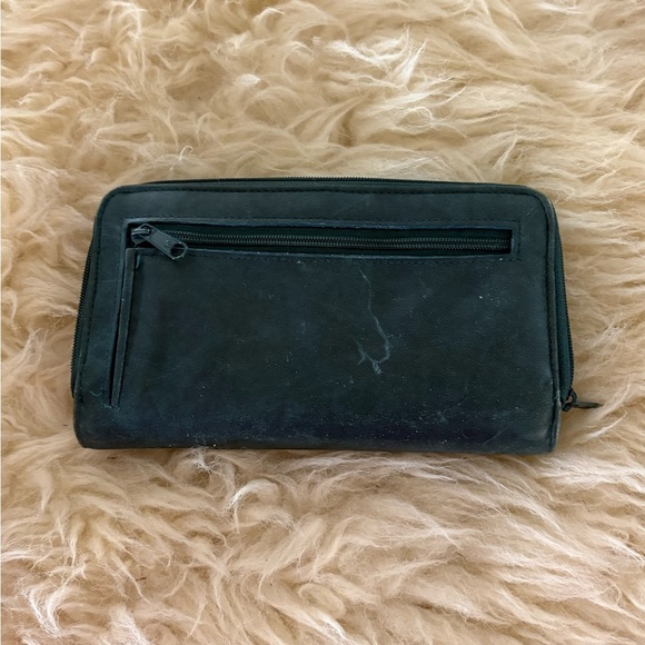 Buxton Dark Green Leather Tri-Fold Checkbook Wallet - Picture 2 of 6